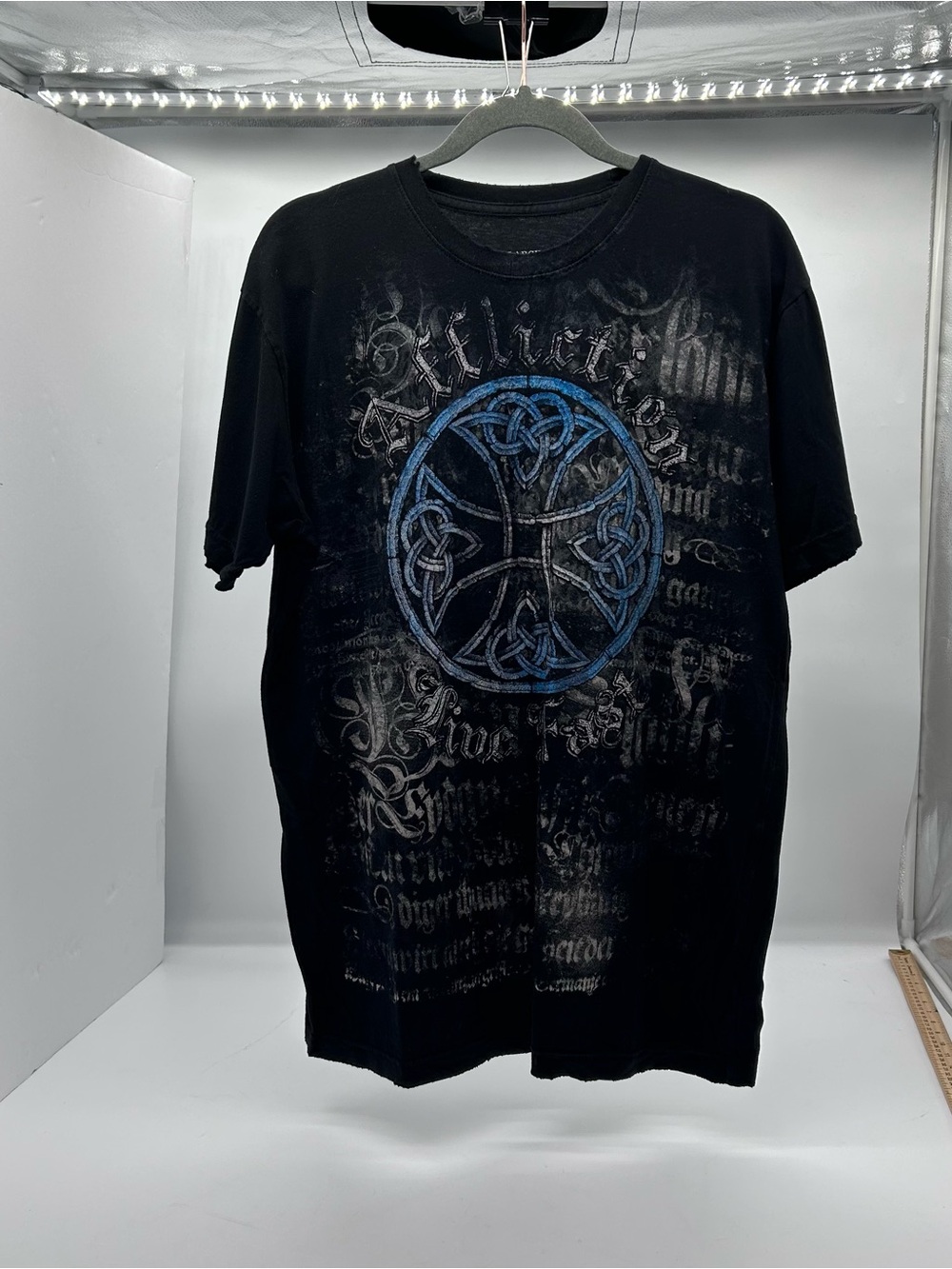 Vintage Affliction Black Graphic Tee with Blue Celtic Cross XL
